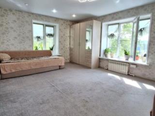 3-этажный дом, 208.2 м², 7 соток