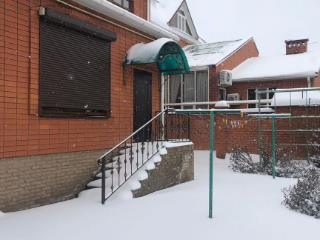  дом, 398 м², 7 соток