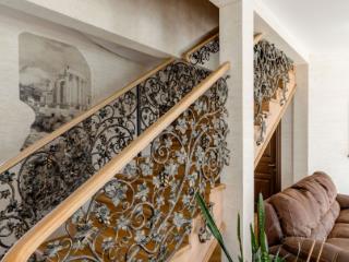 2-этажный дом, 234 м², 9.1 соток