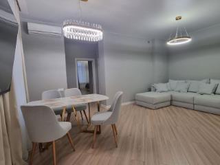 3-комн. квартира, 90 м², 1/5 этаж
