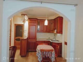 1-комн. квартира, 53 м², 3/4 этаж