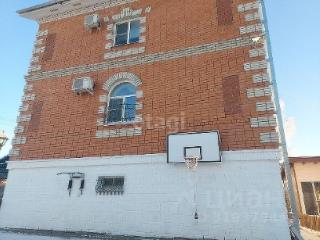 3-этажный дом, 300.7 м², 12.75 соток