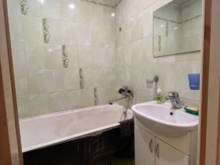 3-комн. квартира, 64 м², 5/10 этаж