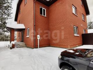  дом, 200 м², 7 соток