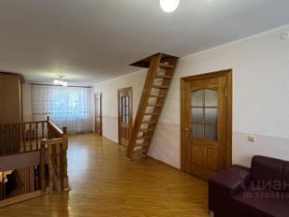 3-этажный коттедж, 223.3 м², 15 соток
