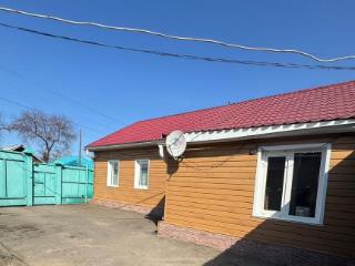  дом, 113.7 м², 4 сотки