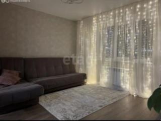 2-комн. квартира, 72 м², 2/9 этаж