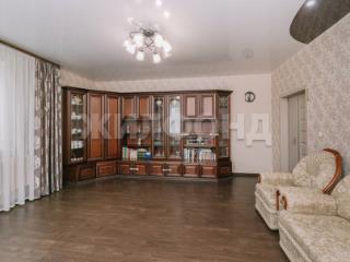  дом, 172 м², 21 сотка