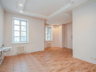 3-комн. квартира, 101 м², 2/3 этаж
