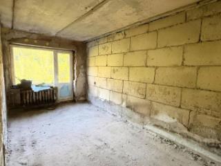 2-комн. квартира, 43 м², 5/5 этаж