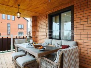 2-этажный дом, 164 м², 9 соток