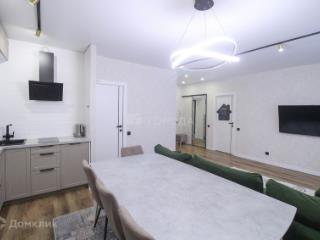 3-комн. квартира, 73 м², 2/8 этаж