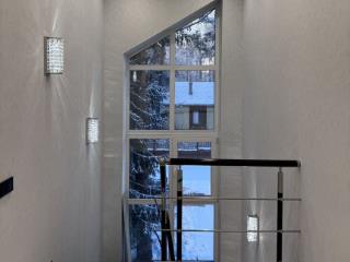  дом, 261 м², 11 соток