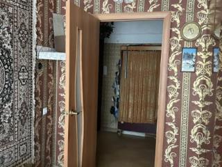 2-комн. квартира, 42 м², 3/5 этаж