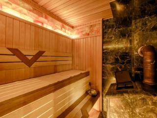 2-этажный дом, 234 м², 9.1 соток