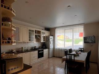  дом, 188.5 м², 11.8 соток