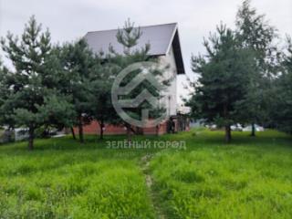  дом, 285 м², 13.83 соток