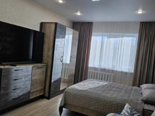 1-комн. квартира, 93 м²