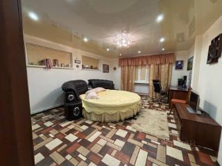 2-этажный дом, 351 м², 12 соток