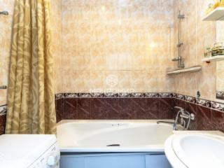 2-комн. квартира, 54 м², 5/5 этаж
