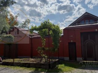 3-этажный дом, 333 м², 7 соток