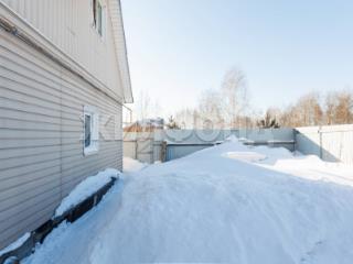  дом, 220 м², 10.46 соток