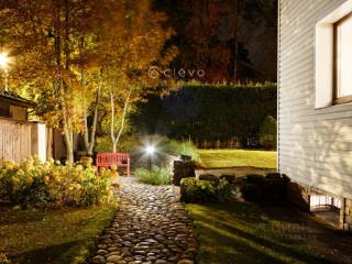 2-этажный дом, 317 м², 10 соток