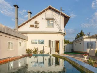 2-этажный дом, 160 м², 15 соток