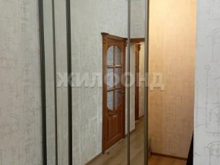  дом, 220 м², 8 соток