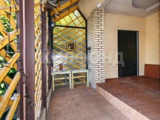  дом, 398 м², 7 соток