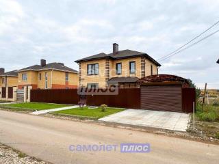 3-этажный дом, 262.2 м², 8 соток