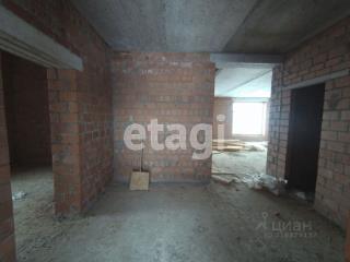 3-этажный дом, 300 м², 9.2 соток