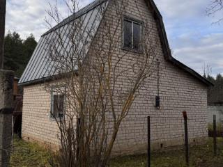  коттедж, 42 м², 8 соток