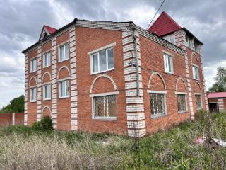 3-этажный коттедж, 360 м², 30 соток