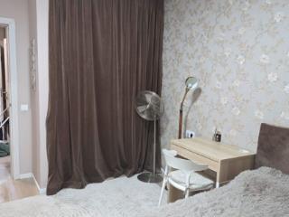 2-комн. квартира, 43 м², 1/4 этаж