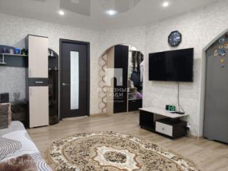 2-комн. квартира, 45 м², 3/5 этаж