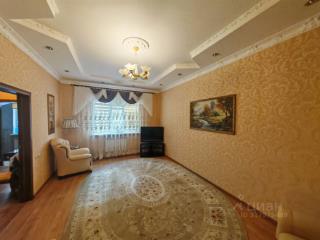 3-этажный коттедж, 250 м², 8 соток