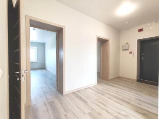 3-комн. квартира, 76.3 м², 4/4 этаж
