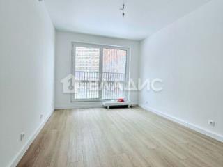 3-комн. квартира, 73 м², 3/33 этаж