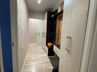 2-комн. квартира, 46 м², 3/9 этаж