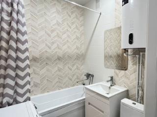 2-комн. квартира, 40 м², 8/17 этаж