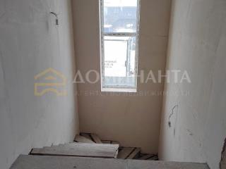  дом, 280 м², 15 соток