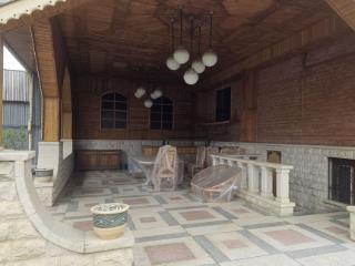  дом, 450 м², 18 соток