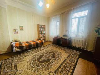 3-комн. квартира, 84.1 м², 2/2 этаж