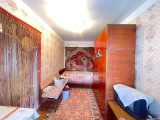 2-комн. квартира, 44 м², 3/5 этаж