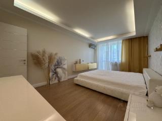 3-комн. квартира, 159 м², 7/16 этаж