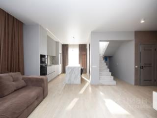 2-этажный коттедж, 198.5 м², 10 соток