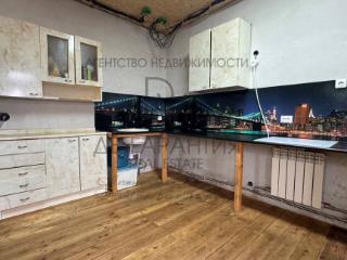  дом, 201 м², 10 соток