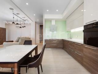 3-комн. квартира, 98.1 м², 15/20 этаж