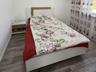  дом, 140 м², 9 соток